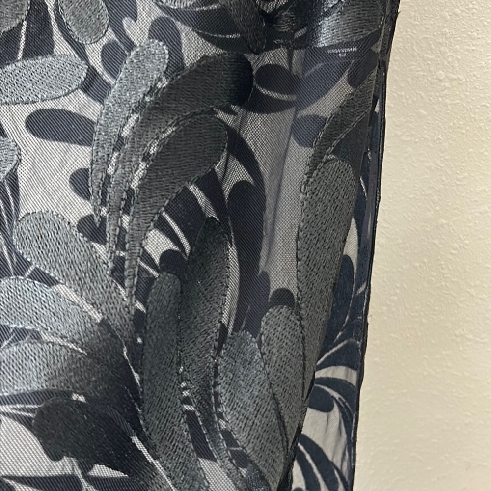 Bebe embroidered mesh tunic - Picture 12 of 12